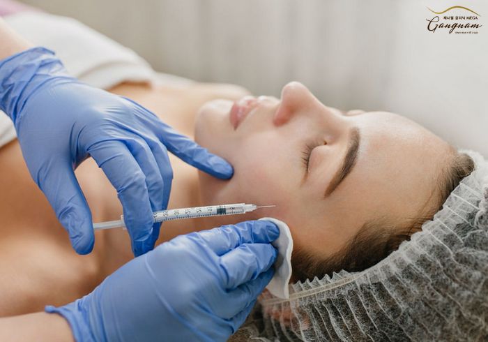 Tiêm botox để trẻ hóa làn da