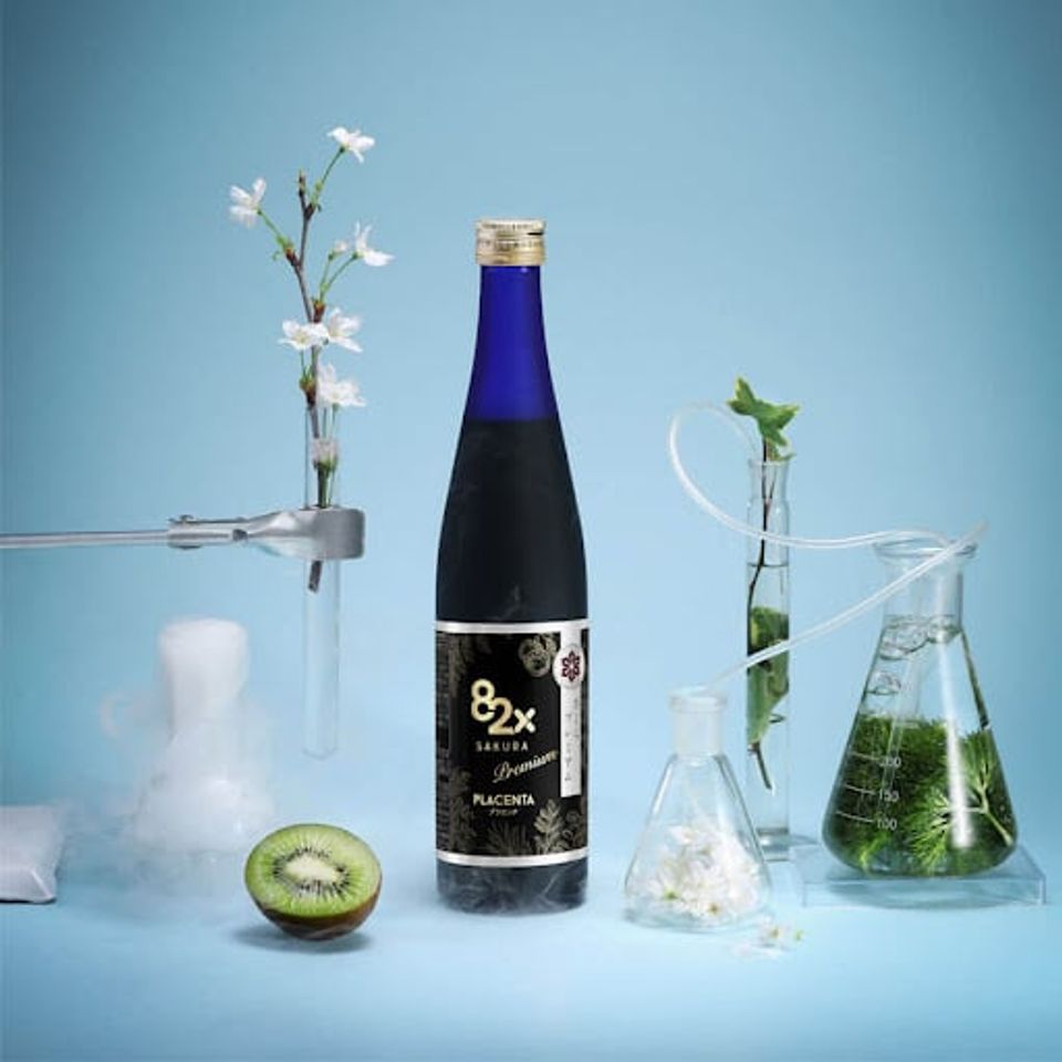 Nước uống Collagen bổ sung 82X Sakura Premium 