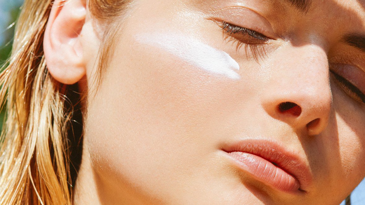 Kem chống nắng có tác dụng gì đối với làn da?